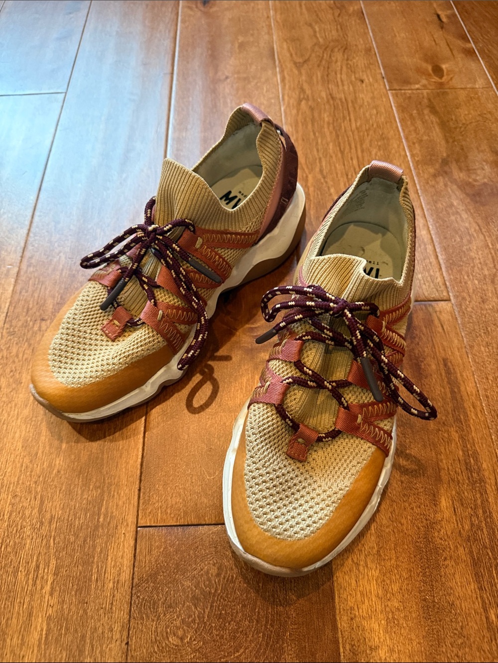 Madewell Women's Knit Sneakers in Tan and Burgundy